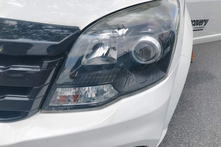 Used Haval H5 Classic 2018 Classic Edition 2.0T Diesel Manual 4x4 Elite Model Left Front Headlight