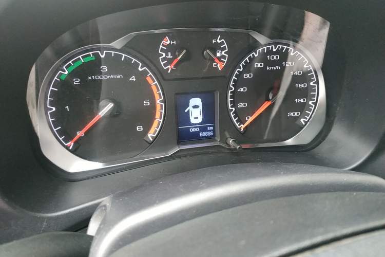 Used Haval H5 Classic 2018 Classic Edition 2.0T Diesel Manual 4x4 Prestige Model Odometer Close Up