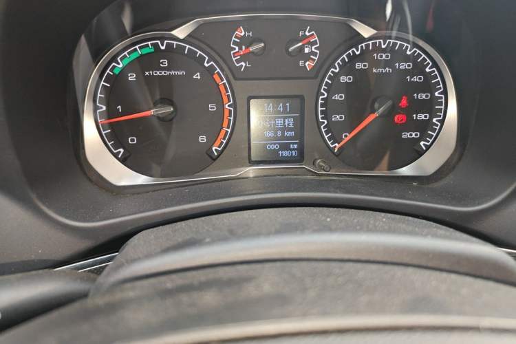 Used Haval H5 Classic 2018 Classic Edition 2.0T Diesel Manual 4x4 Prestige Model Odometer Close Up