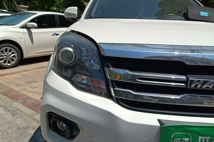 Used Haval H5 Classic 2018 Classic Edition 2.0T Manual 4x4 Prestige Model Right Front Headlight
