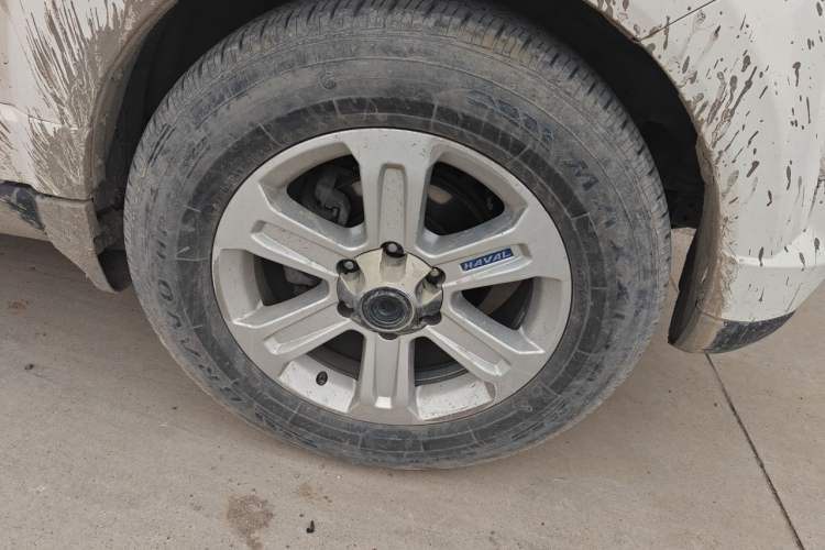 Used Haval H5 Classic 2018 Classic Edition 2.0T Diesel Manual 4x4 Elite Model Right Front Wheel Hub