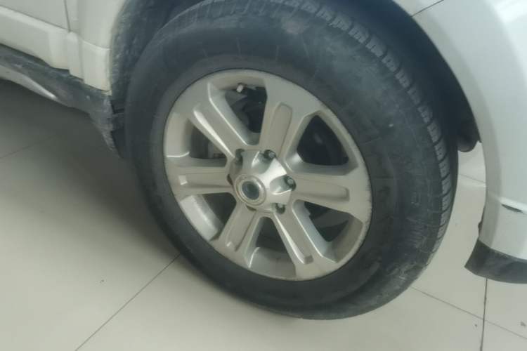 Used Haval H5 Classic 2018 Classic Edition 2.0T Manual 4x4 Progressive Model Right Front Wheel Hub