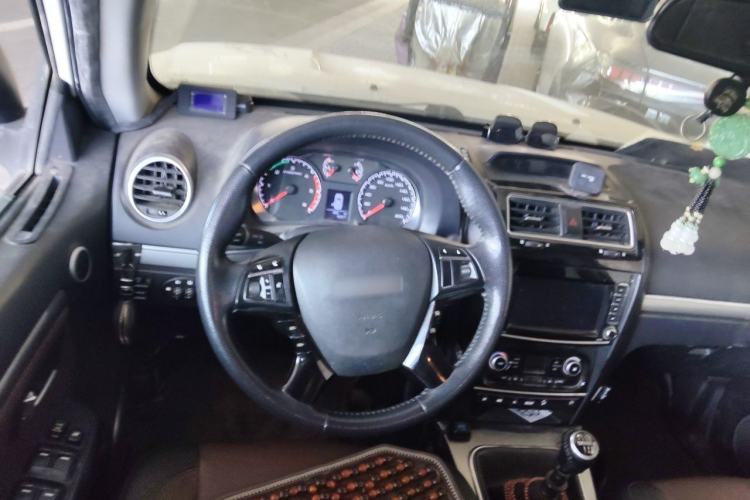 Used Haval H5 Classic 2018 Classic Edition 2.0T Diesel Manual 4x4 Prestige Model Steering Wheel