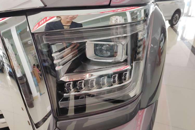 Used Haval H5 Classic 2023 2.0T Automatic All-Wheel Drive LinkedIn Gasoline Left Front Headlight