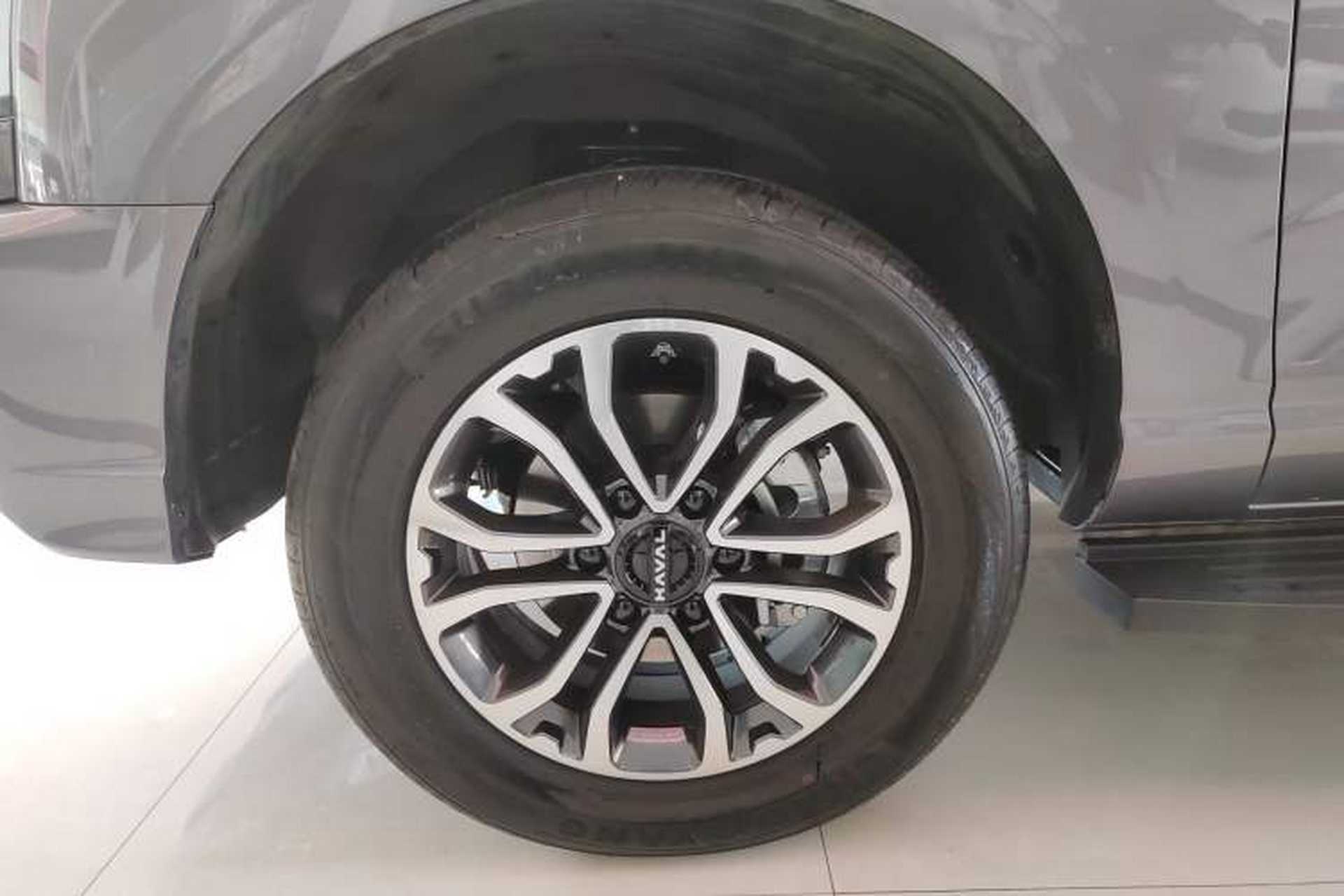 Used Haval H5 Classic 2023 2.0T Automatic All-Wheel Drive LinkedIn Gasoline Left Front Wheel Hub