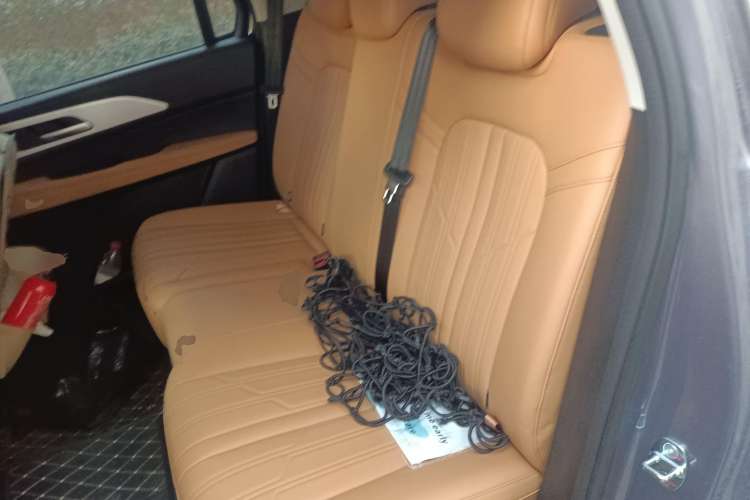 Used Haval H5 Classic 2023 2.0T Automatic All-Wheel Drive LinkedIn Gasoline Left Rear Seat