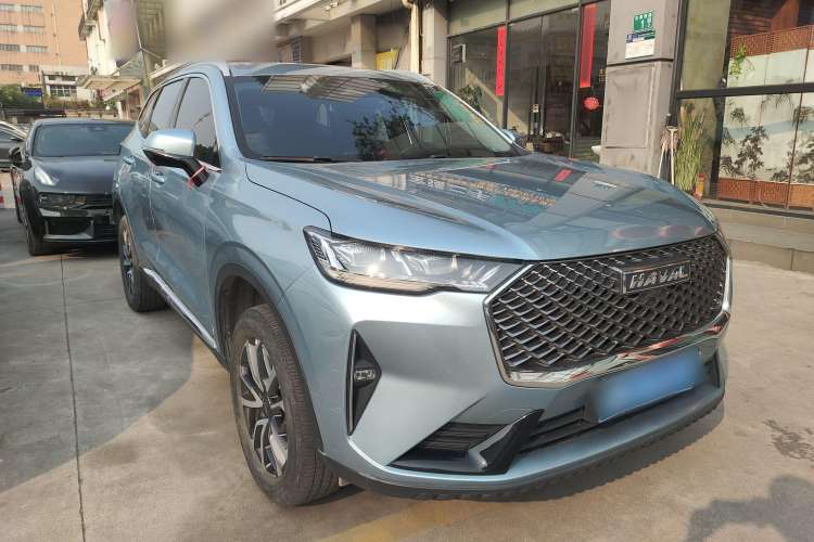 Used Haval H6 2022 Third Generation 1.5T DHT Front Right 45 Deg
