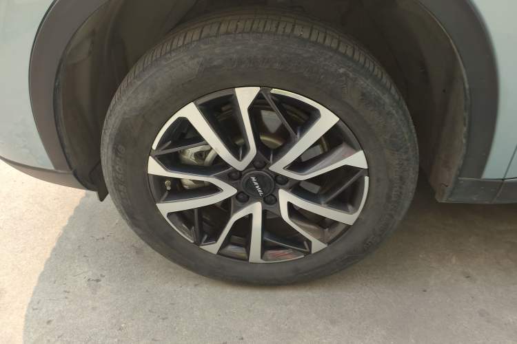 Used Haval H6 2022 Third Generation 1.5T DHT Left Front Wheel Hub