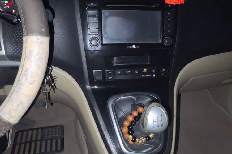 Used Haval H6 2011 2.0L Manual Two-Wheel Drive Elite Version Audio And AC Panel