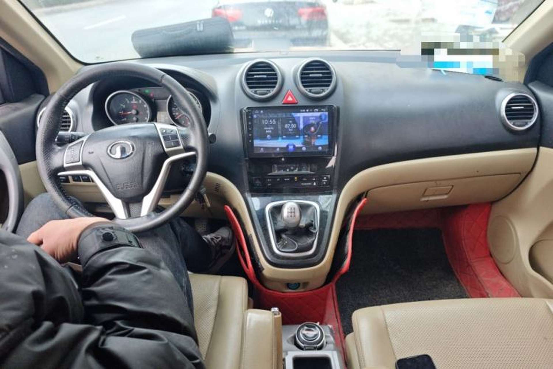 Used Haval H6 2011 2.0L Manual Two-Wheel Drive Elite Version Center Console