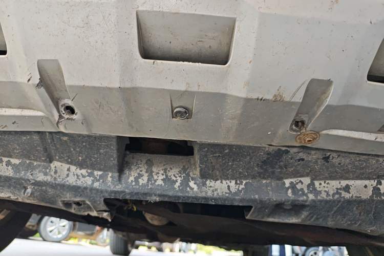 Used Haval H6 2011 2.0L Manual Two-Wheel Drive Elite Version Chassis Front