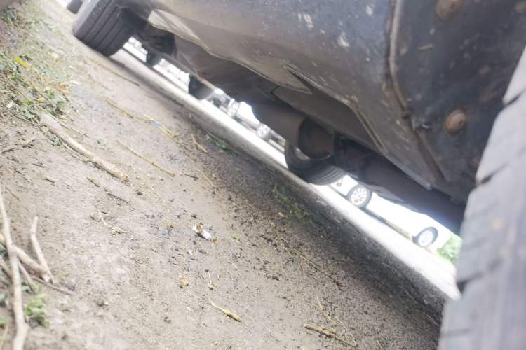 Used Haval H6 2011 2.0L Manual Two-Wheel Drive Elite Version Chassis Front Right