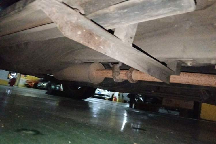 Used Haval H6 2011 2.0L Manual Two-Wheel Drive Elite Version Chassis Front Right