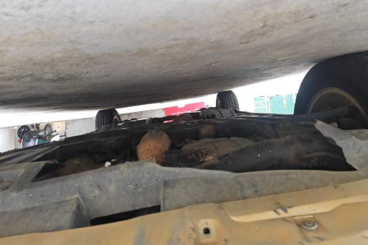 Used Haval H6 2011 2.0L Manual Two-Wheel Drive Urban Version Chassis Front
