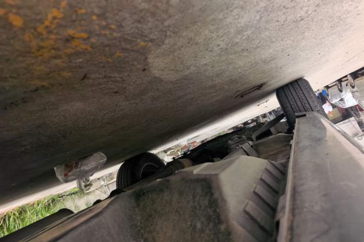 Used Haval H6 2011 2.0L Manual Two-Wheel Drive Elite Version Chassis Rear Left