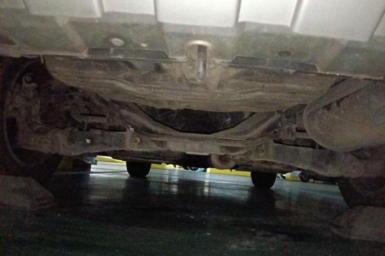 Used Haval H6 2011 2.0L Manual Two-Wheel Drive Elite Version Chassis Rear