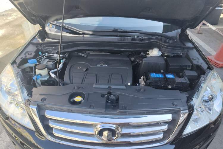 Used Haval H6 2011 2.0L Manual Two-Wheel Drive Elite Version Engine Bay