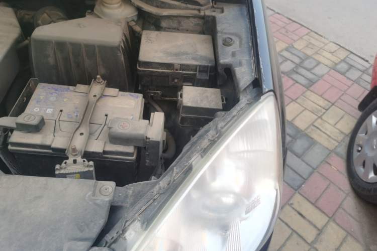 Used Haval H6 2011 2.0L Manual Two-Wheel Drive Elite Version Engine Bay Left