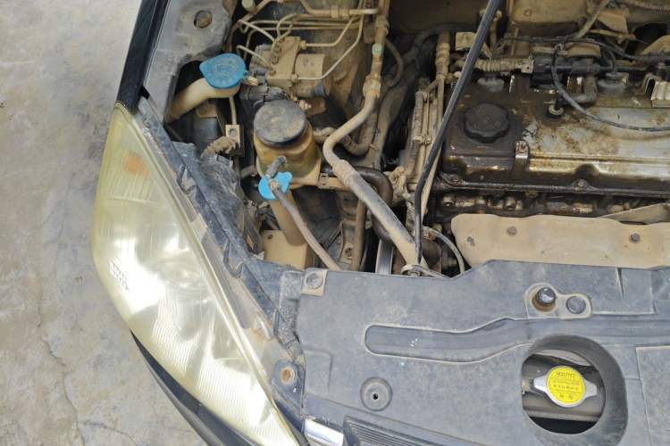 Used Haval H6 2011 2.0L Manual Two-Wheel Drive Urban Version Engine Bay Right