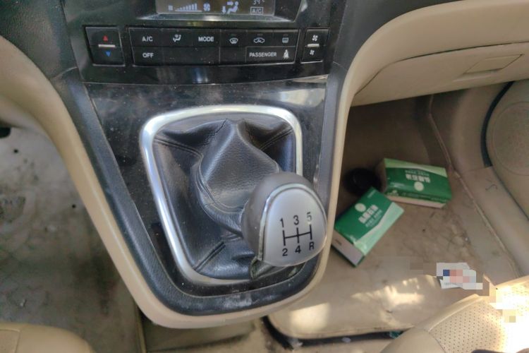 Used Haval H6 2011 2.0L Manual Two-Wheel Drive Elite Version Gear Lever