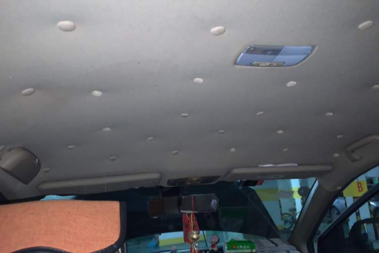 Used Haval H6 2011 2.0L Manual Two-Wheel Drive Elite Version Headliner