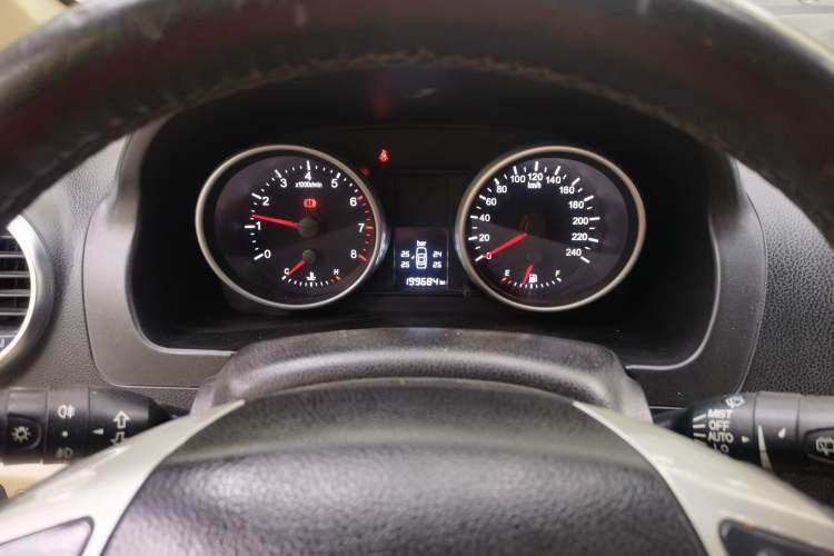 Used Haval H6 2011 2.0L Manual Two-Wheel Drive Elite Version Instrument Cluster