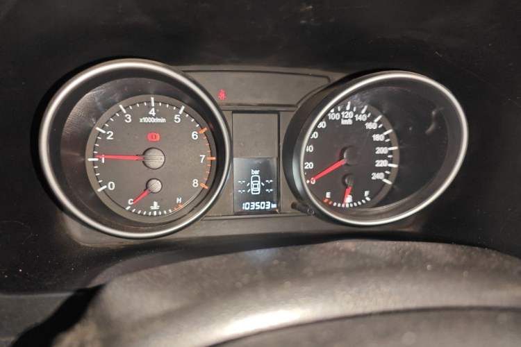Used Haval H6 2011 2.0L Manual Two-Wheel Drive Elite Version Instrument Cluster