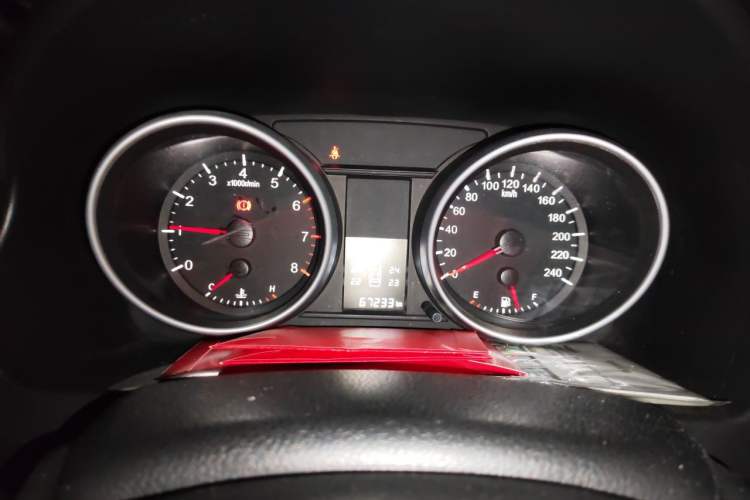 Used Haval H6 2011 2.0L Manual Two-Wheel Drive Elite Version Instrument Cluster