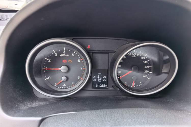 Used Haval H6 2011 2.0L Manual Two-Wheel Drive Elite Version Instrument Cluster