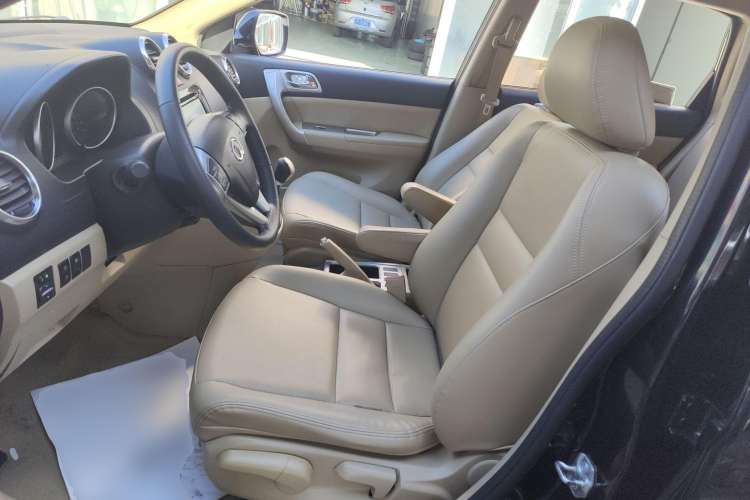 Used Haval H6 2011 2.0L Manual Two-Wheel Drive Elite Version Left Front Seat