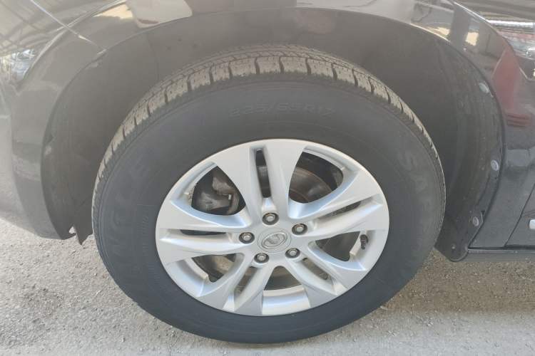 Used Haval H6 2011 2.0L Manual Two-Wheel Drive Elite Version Left Front Wheel Hub