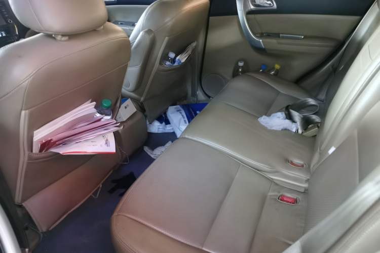 Used Haval H6 2011 2.0L Manual Two-Wheel Drive Elite Version Left Rear Seat