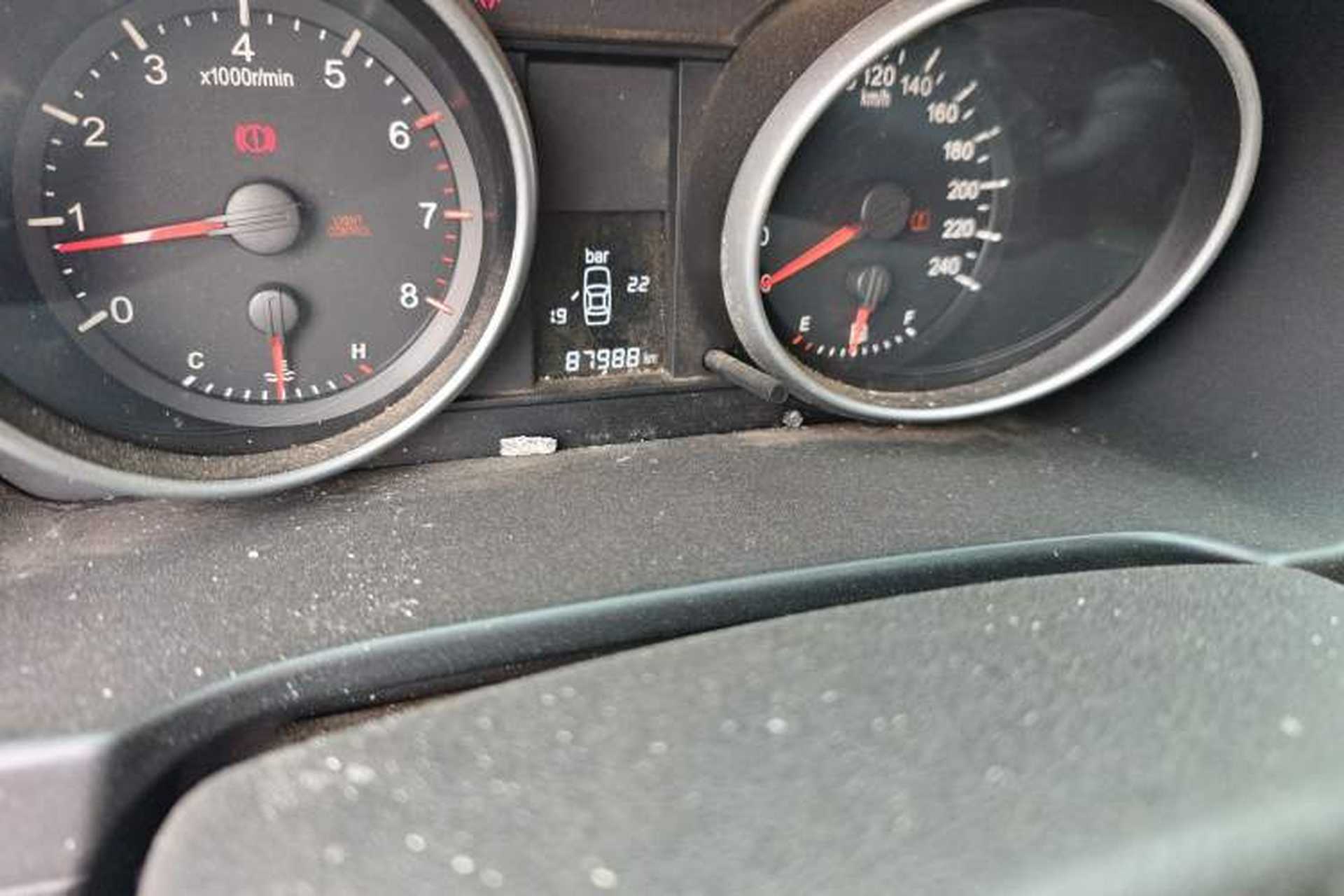 Used Haval H6 2011 2.0L Manual Two-Wheel Drive Elite Version Odometer Close Up