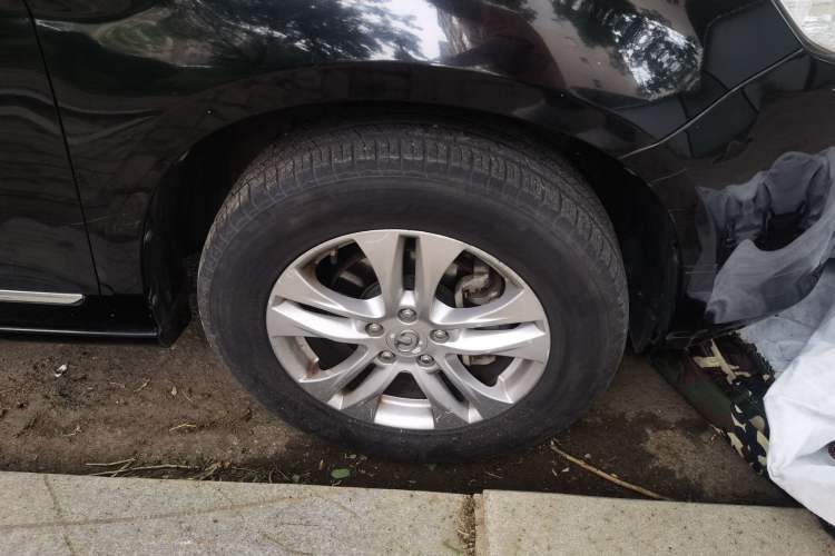 Used Haval H6 2011 2.0L Manual Two-Wheel Drive Elite Version Right Front Wheel Hub