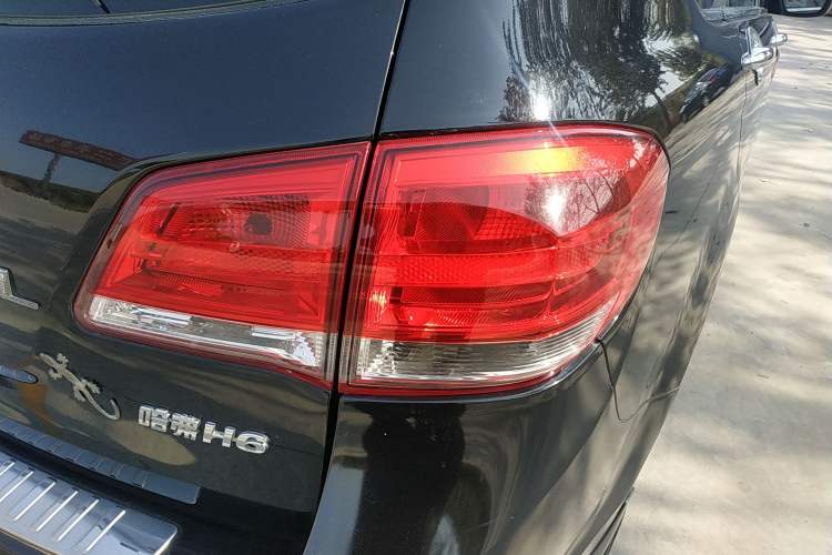 Used Haval H6 2011 2.0L Manual Two-Wheel Drive Elite Version Right Rear Taillight