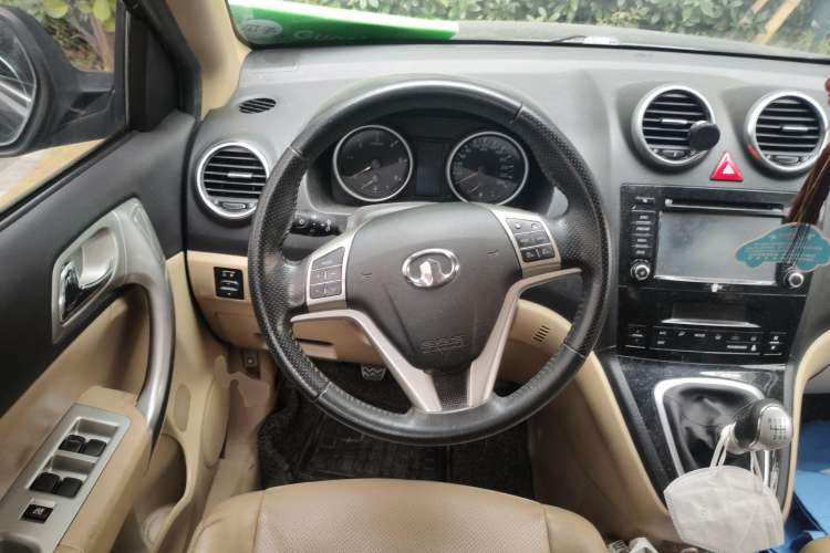 Used Haval H6 2011 Green Silence 2.0T Manual Two-Wheel Drive Elite Model Steering Wheel