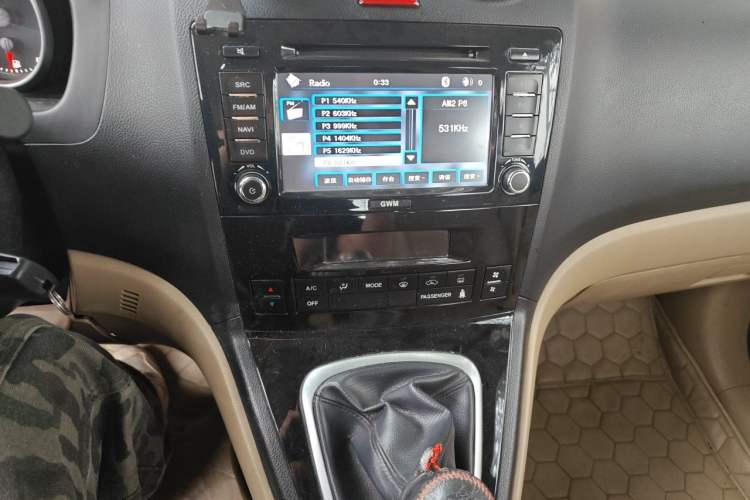 Used Haval H6 2011 2.0L Manual Two-Wheel Drive Elite Version Audio And AC Panel