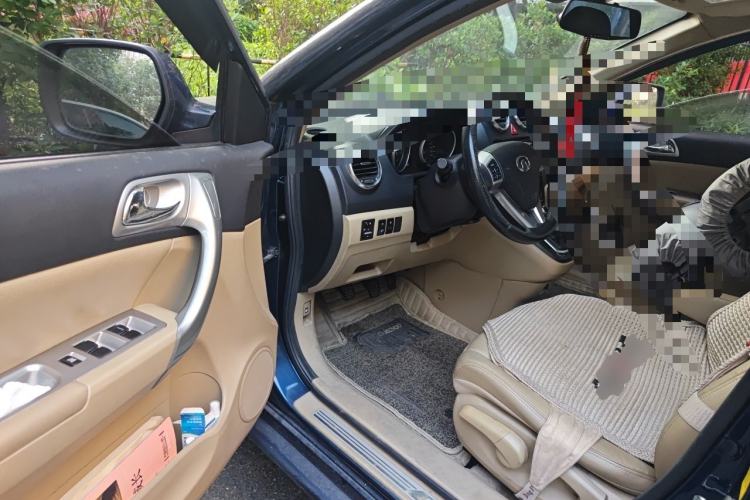 Used Haval H6 2011 2.0L Manual Two-Wheel-Drive Prestige Version Driver Seat