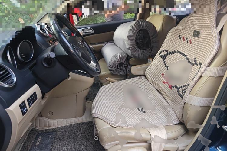Used Haval H6 2011 2.0L Manual Two-Wheel-Drive Prestige Version Left Front Seat