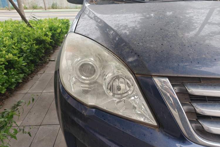 Used Haval H6 2011 2.0L Manual Two-Wheel Drive Elite Version Right Front Headlight