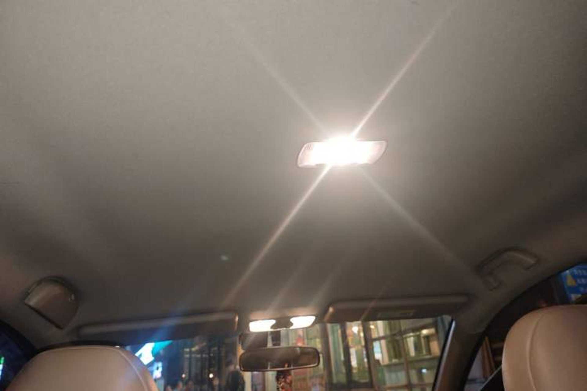 Used Haval H6 2011 2.0L Manual Two-Wheel Drive Elite Version Headliner