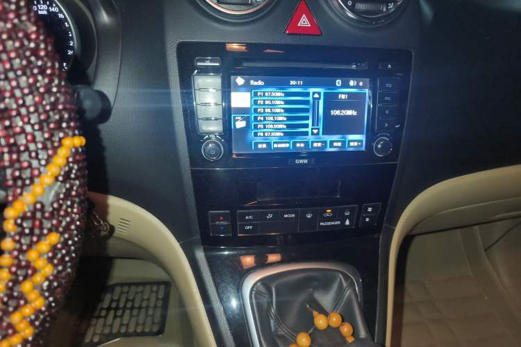 Used Haval H6 2011 2.0L Manual Two-Wheel Drive Elite Version Audio And AC Panel