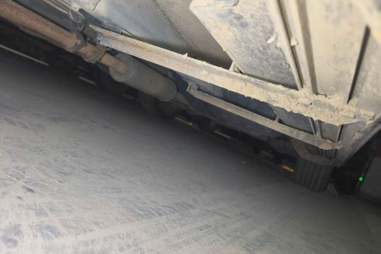 Used Haval H6 2011 2.0L Manual Two-Wheel Drive Elite Version Chassis Front Left