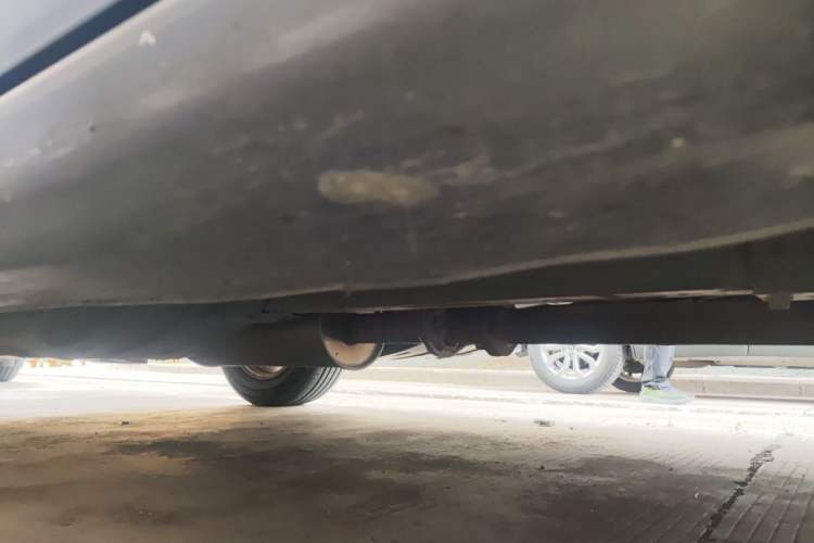 Used Haval H6 2011 2.0L Manual Two-Wheel Drive Elite Version Chassis Front Right