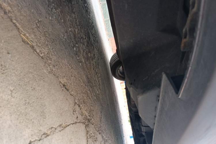 Used Haval H6 2011 2.0L Manual Two-Wheel Drive Elite Version Chassis Rear Right
