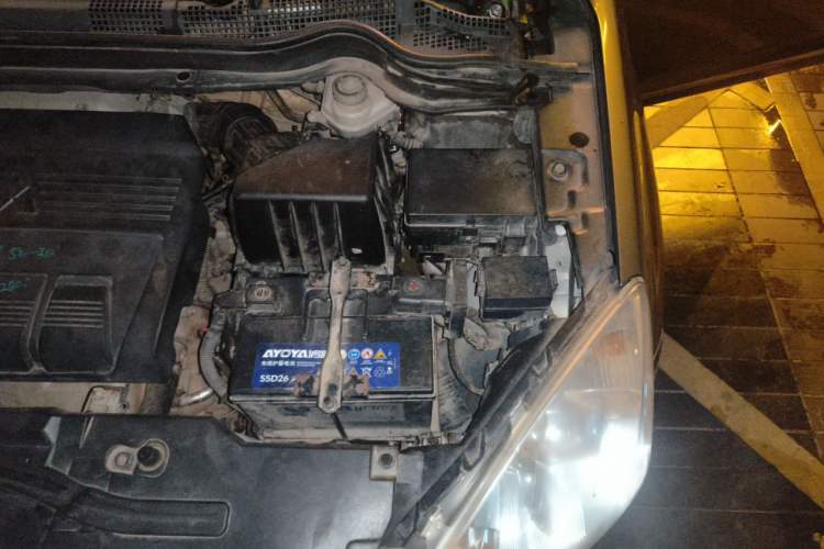 Used Haval H6 2011 2.0L Manual Two-Wheel Drive Elite Version Engine Bay Left