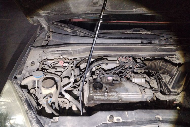 Used Haval H6 2011 2.0L Manual Two-Wheel Drive Elite Version Engine Bay Right
