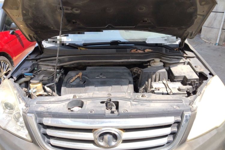 Used Haval H6 2011 2.0L Manual Two-Wheel Drive Elite Version Engine Bay
