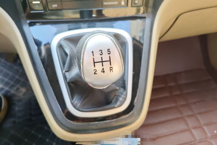 Used Haval H6 2011 2.0L Manual Two-Wheel Drive Elite Version Gear Lever