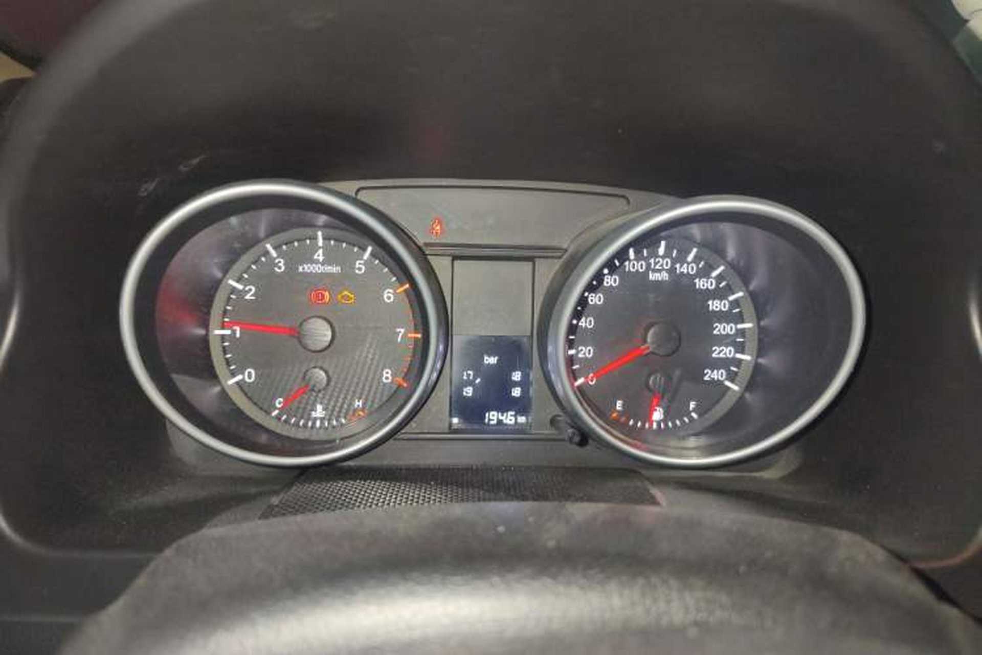 Used Haval H6 2011 2.0L Manual Two-Wheel Drive Elite Version Instrument Cluster